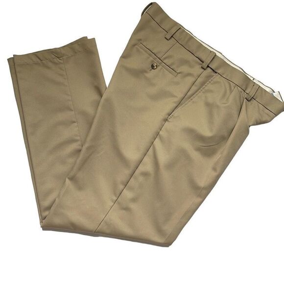 Haggar Mens Dress Pants Slacks Pleated Tapered 100% Polyester Beige Size 36x32 A - Picture 1 of 6